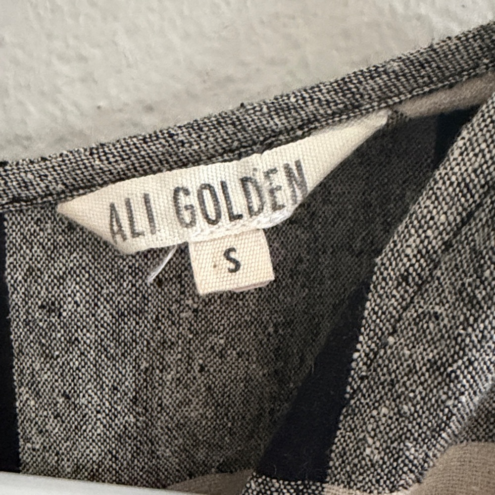 Ali Golden Slit Back Silk Jumpsuit-raw silk
Size small - Picture 8 of 10